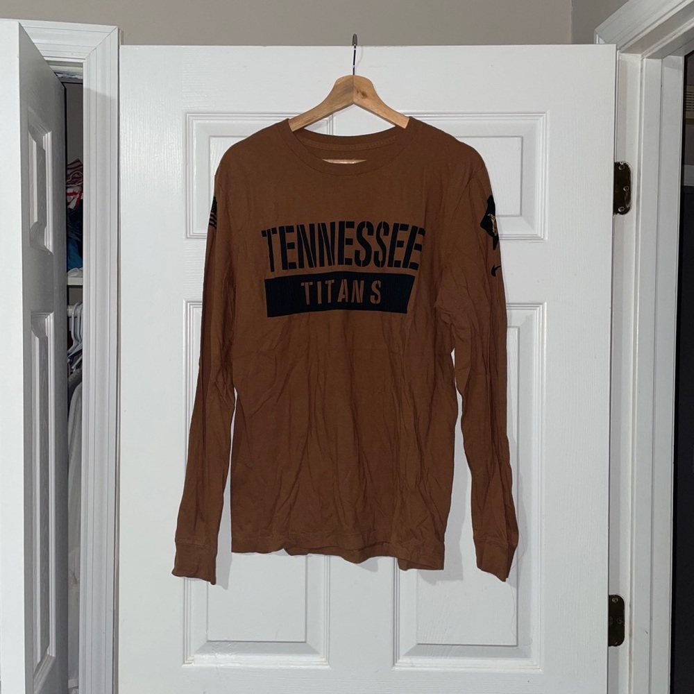 Nike Tennessee Titans Salute to Service Long Sleeve Shirt Men's Medium Brown NFL
